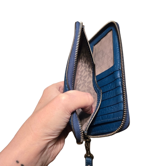 Michael Kors Navy Leather Wristlet with Gold Logo - Picture 7 of 7